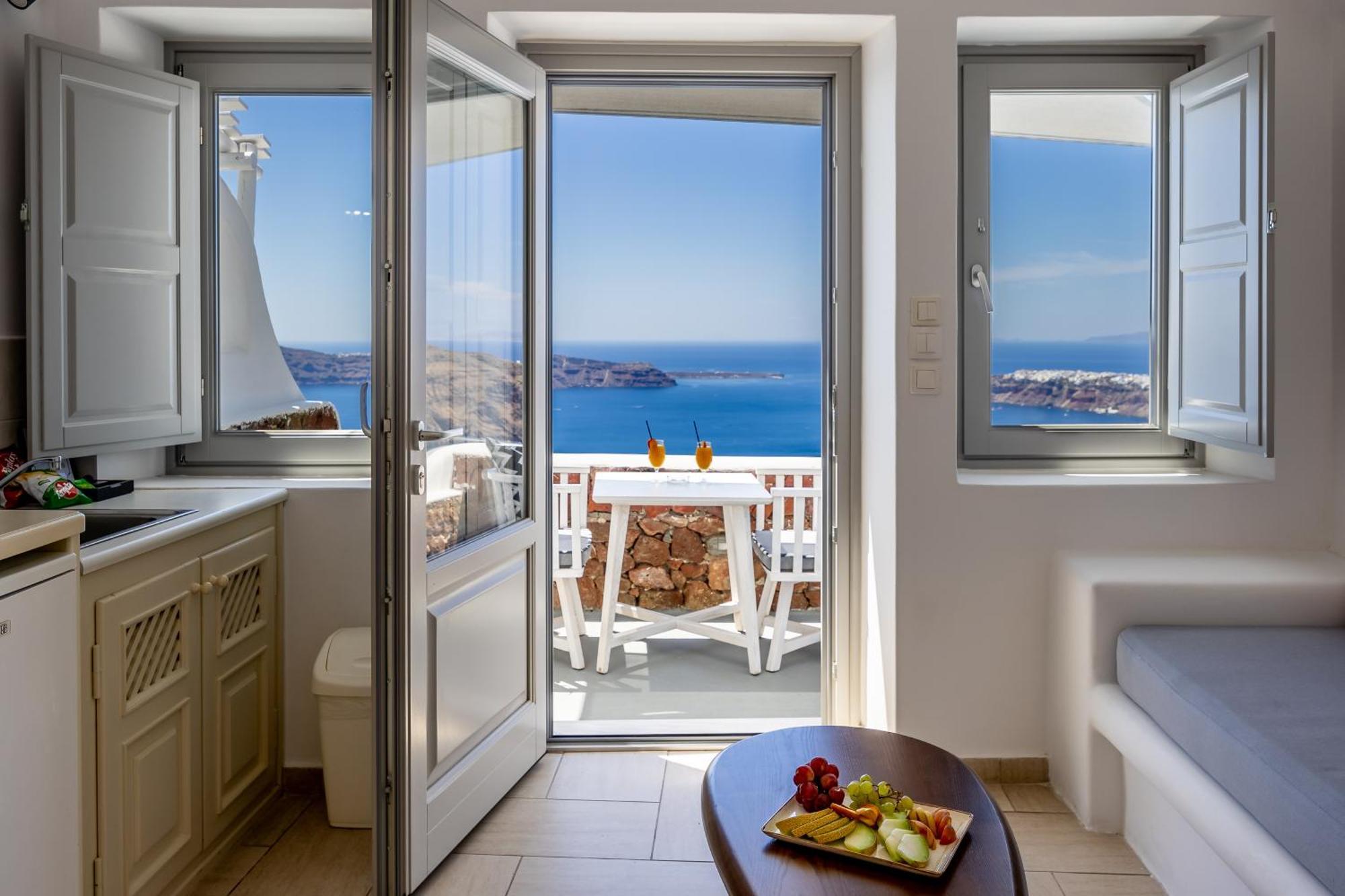 Ilioperato Ξενοδοχείο 4*